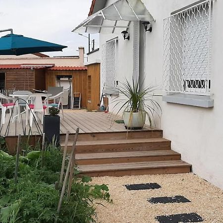Maison Ville Agreable Riorges Экстерьер фото